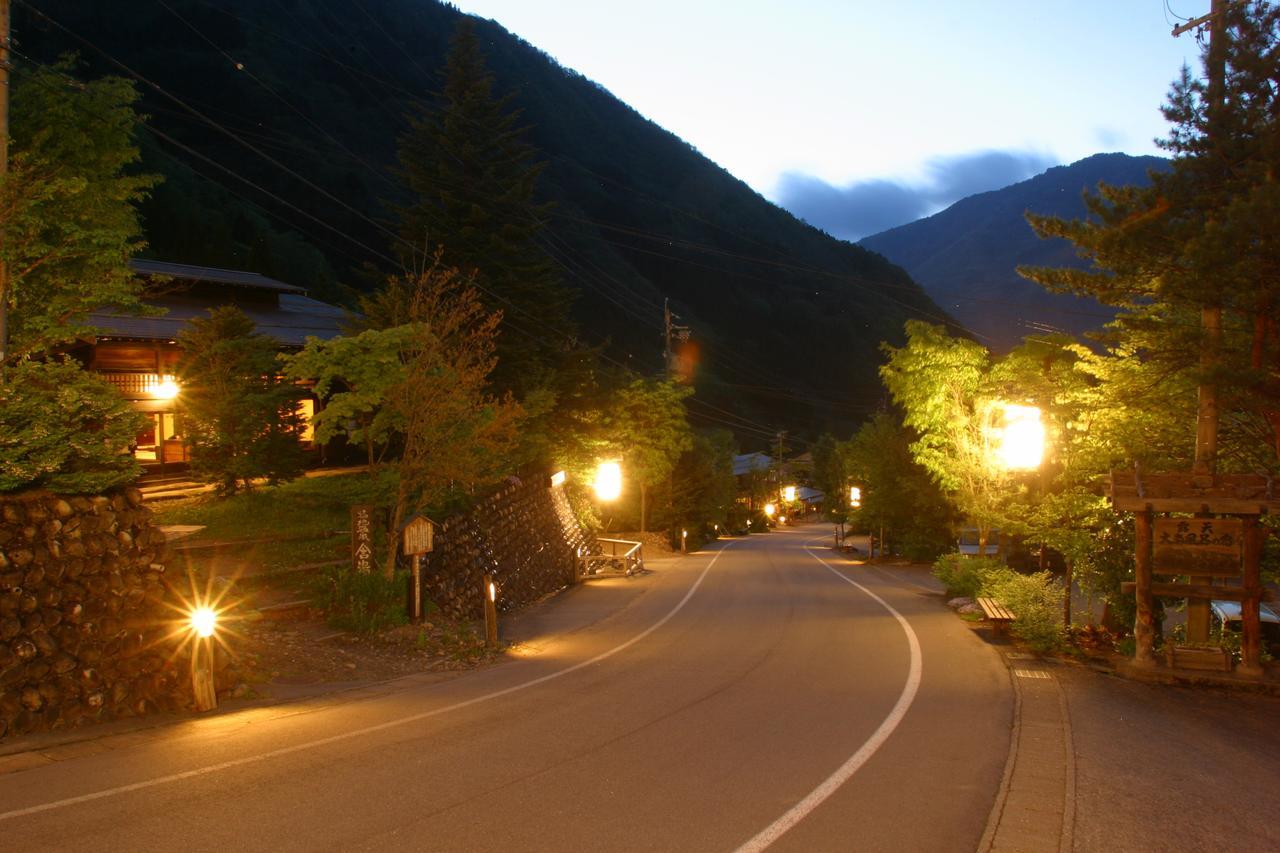Hotel Katsuragi No Sato à Takayama  Extérieur photo