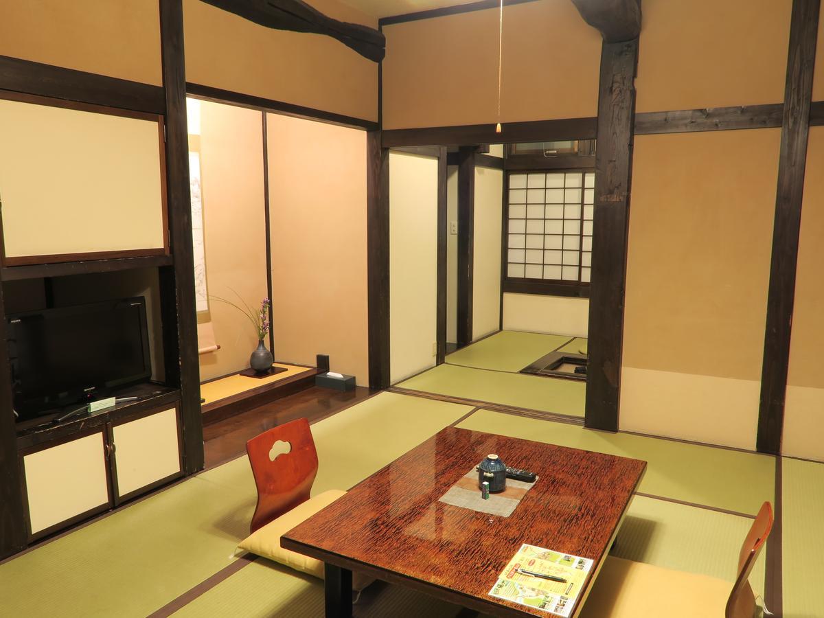 Hotel Katsuragi No Sato à Takayama  Extérieur photo